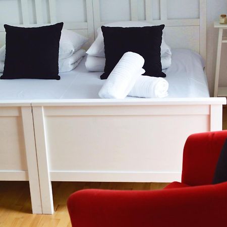 Apartamento Neapol Parking Gratis Moxy Te&Am Cracow Cracovia Exterior foto