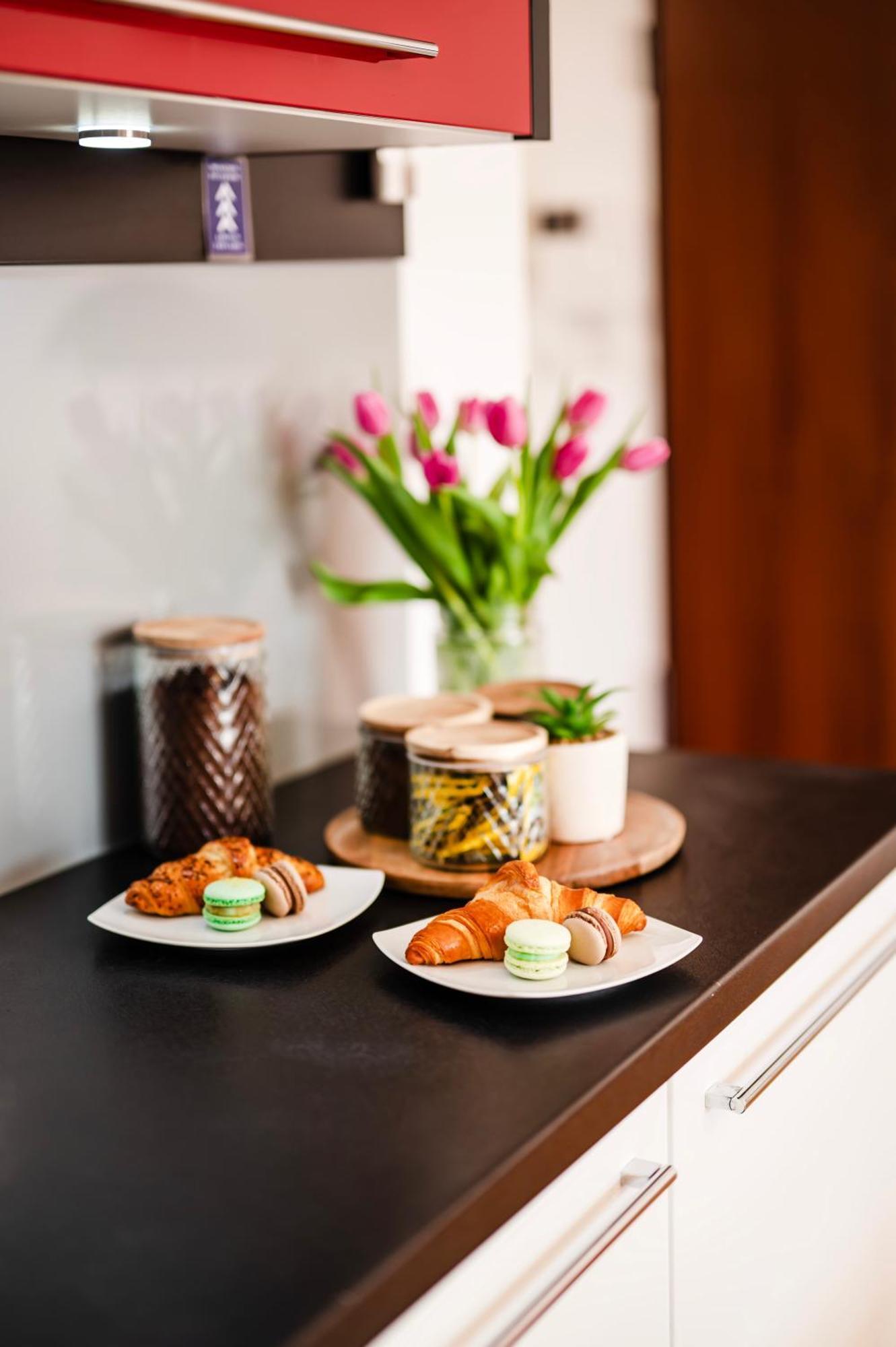 Apartamento Neapol Parking Gratis Moxy Te&Am Cracow Cracovia Exterior foto