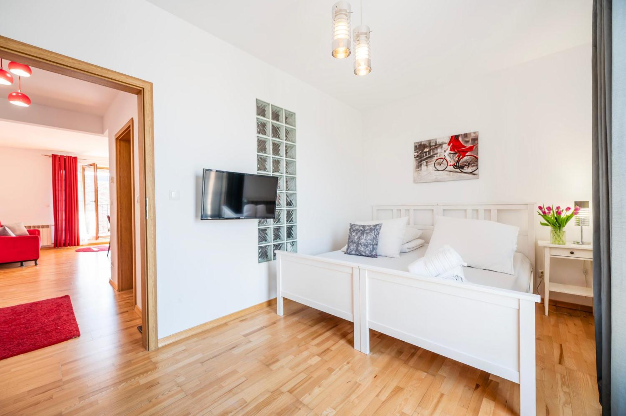 Apartamento Neapol Parking Gratis Moxy Te&Am Cracow Cracovia Exterior foto